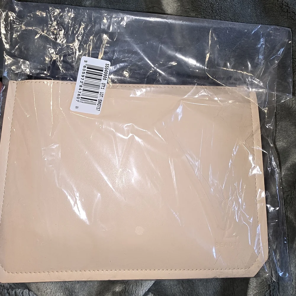 YSL Beauté Libre Sample Beige Pouch With Mascara And Lipstick. NIB